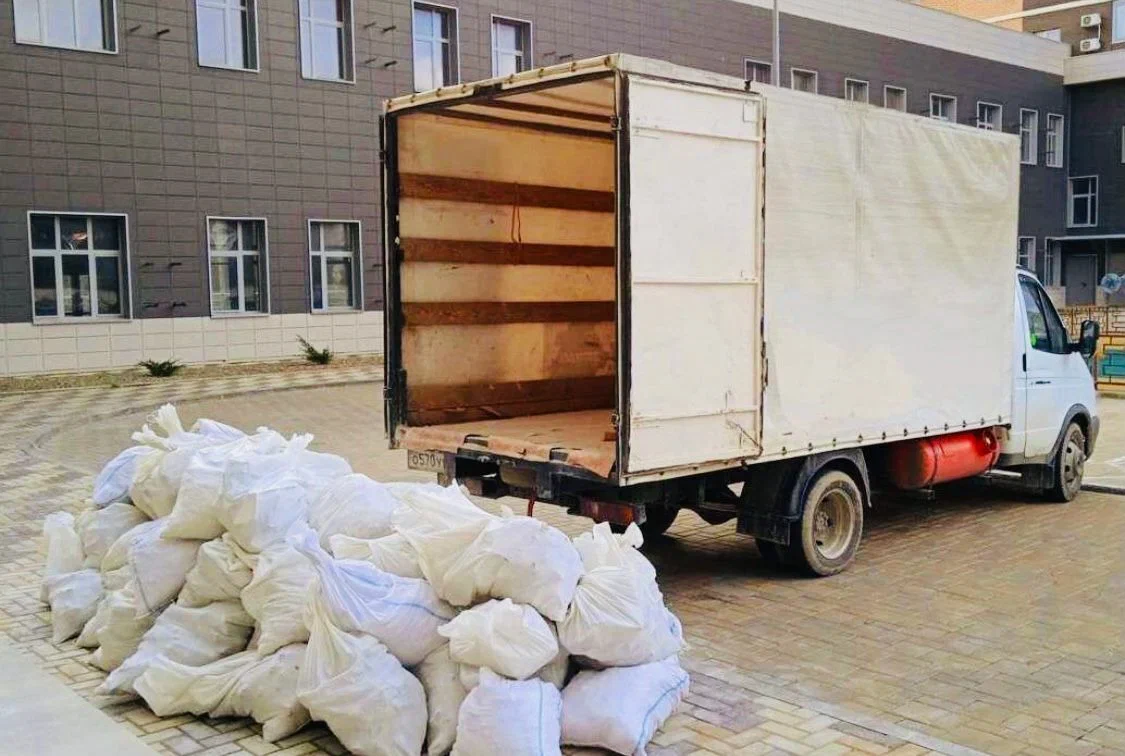 Вывоз строительного мусора из новостроек в Каменске-Шахтинском в октябре