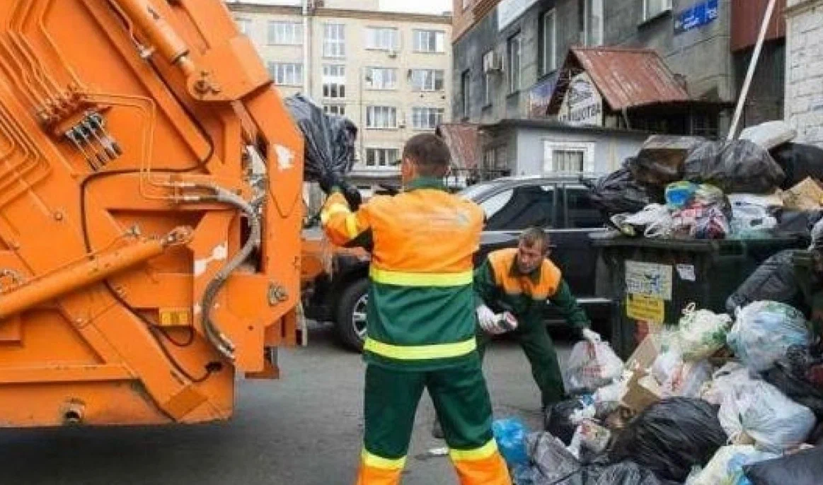 Срочный вывоз мусора в Каменске-Шахтинском от ПроМусор — заказ день в день от 2936 руб., грузчики, цена