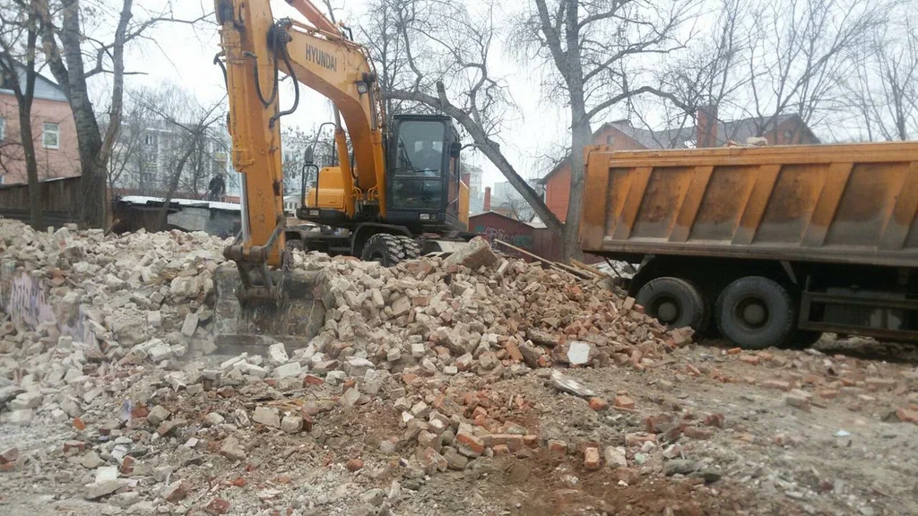 Вывоз мусора ОССиГ с выездом в Каменске-Шахтинском в октябре